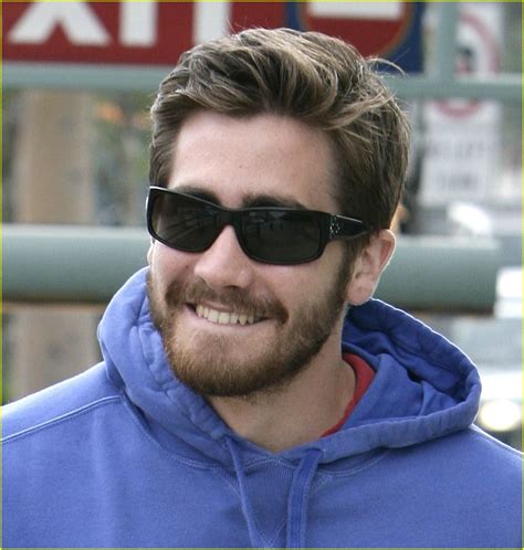 jake gyllenhaal sunglasses.